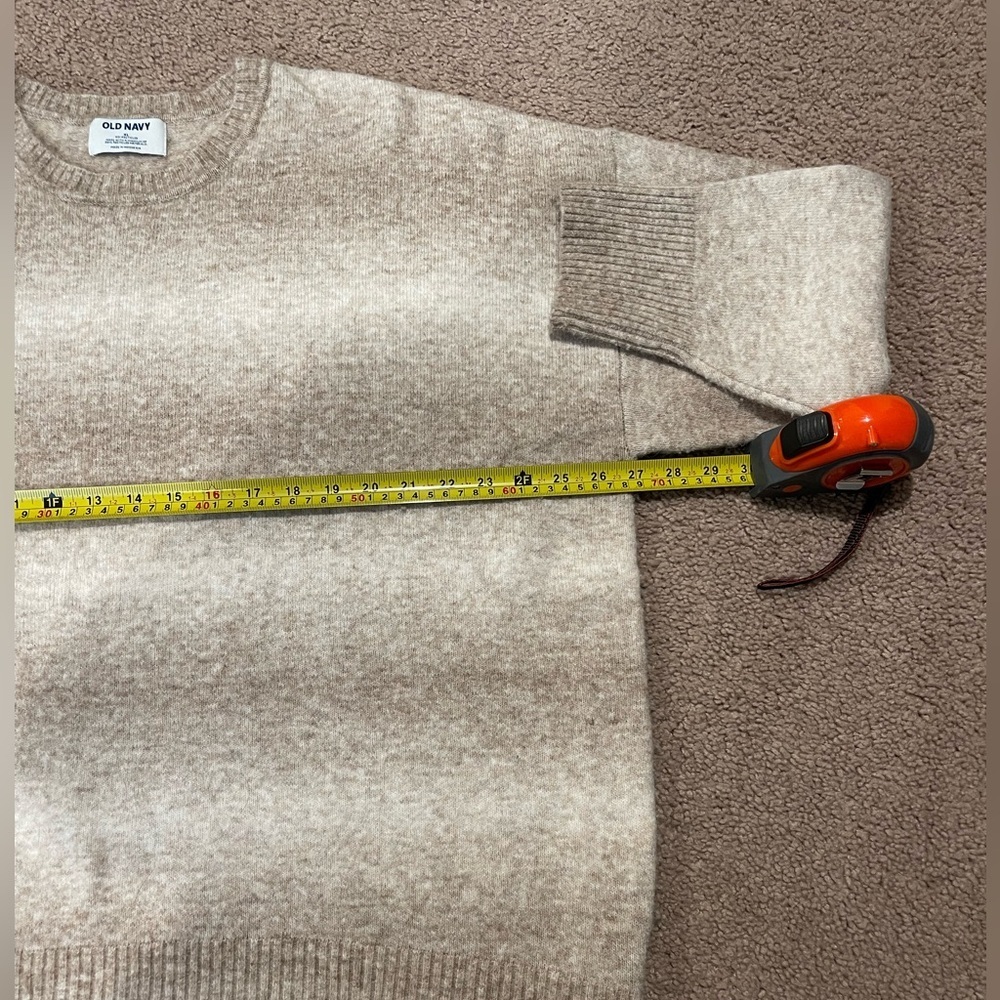 OLD NAVY Wool-Blend Cozy Oversize Ombre Long Sleeve Knit Pullover Sweater - Picture 4 of 8